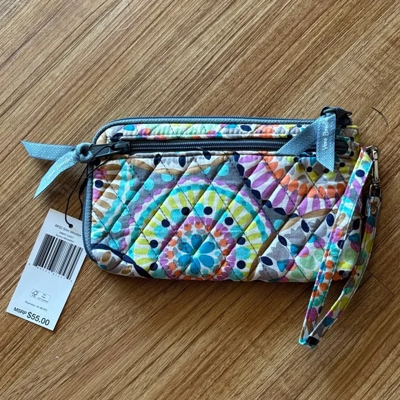 Vera Bradley Wristlet (NWT) - Picture 3 of 8